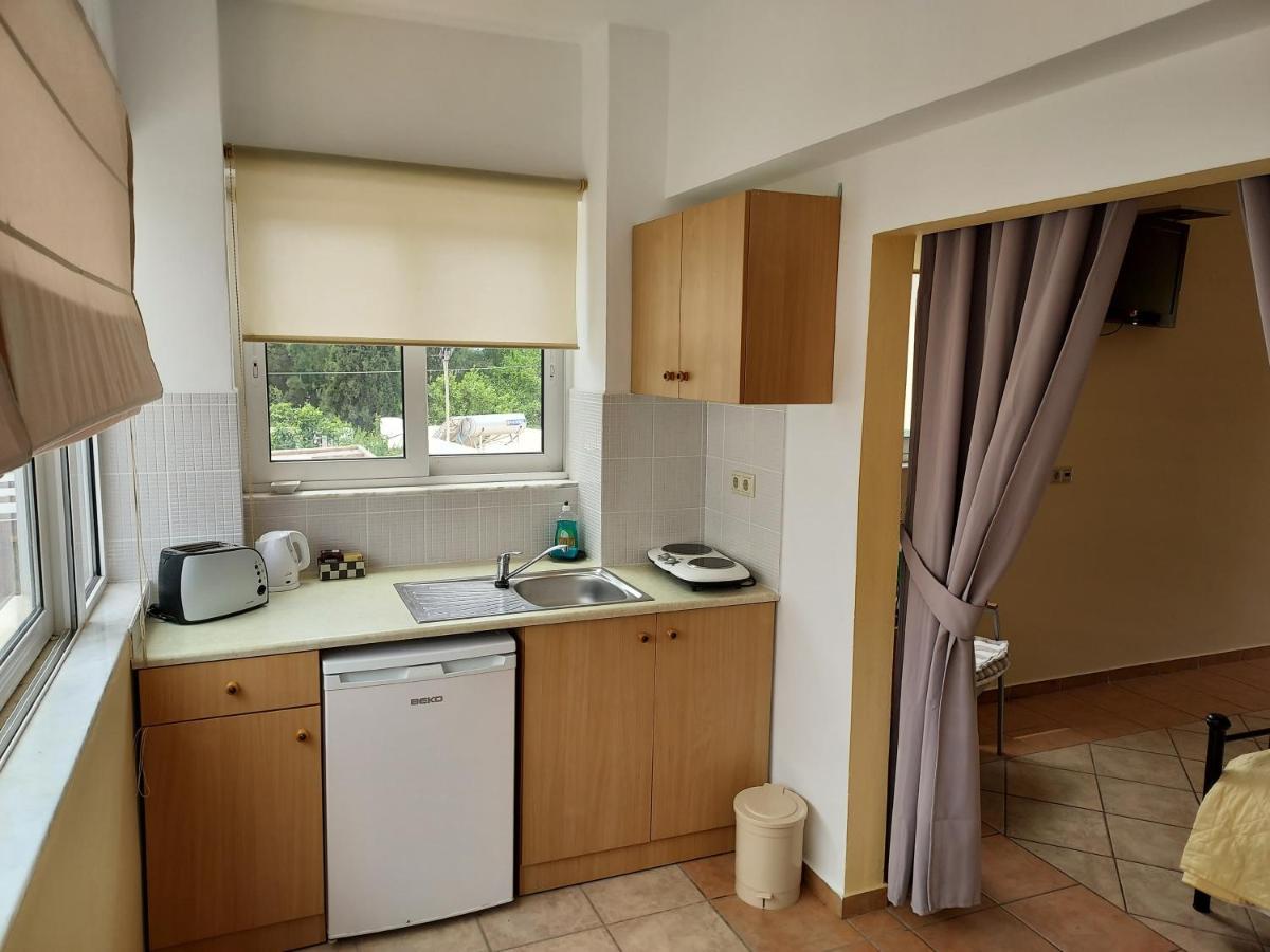 Courtyard Studios Πεύκος Εξωτερικό φωτογραφία